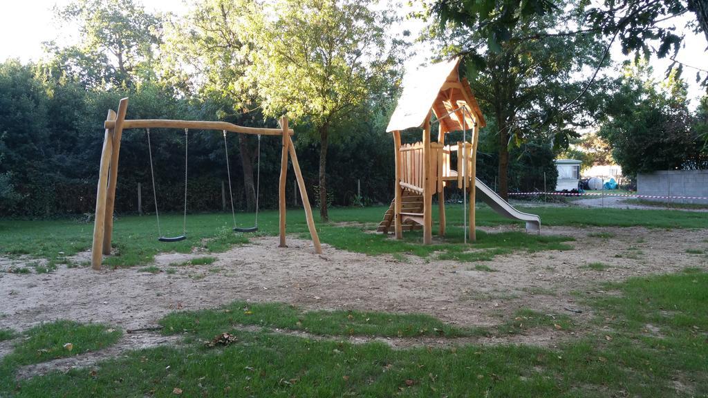 Camping Fleur D'Oleron Saint-Pierre-d'Oleron Dış mekan fotoğraf